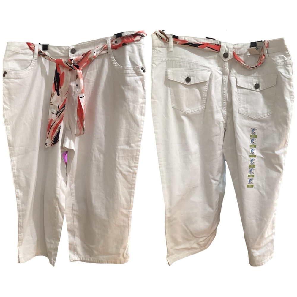 🚨Final Sale🚨!! NWT Living Planet White Denim Crop Pants Size 16W